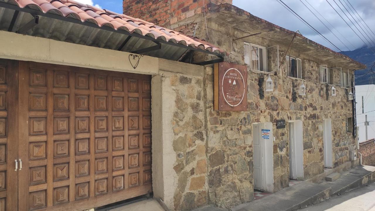 Hotel Brisas Del Nevado Гуйкан Экстерьер фото